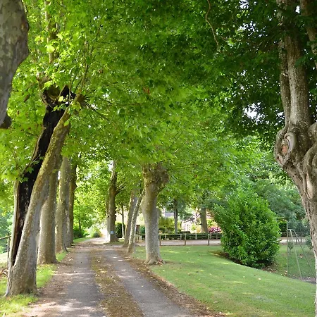 La Gueriniere Bed & Breakfast *